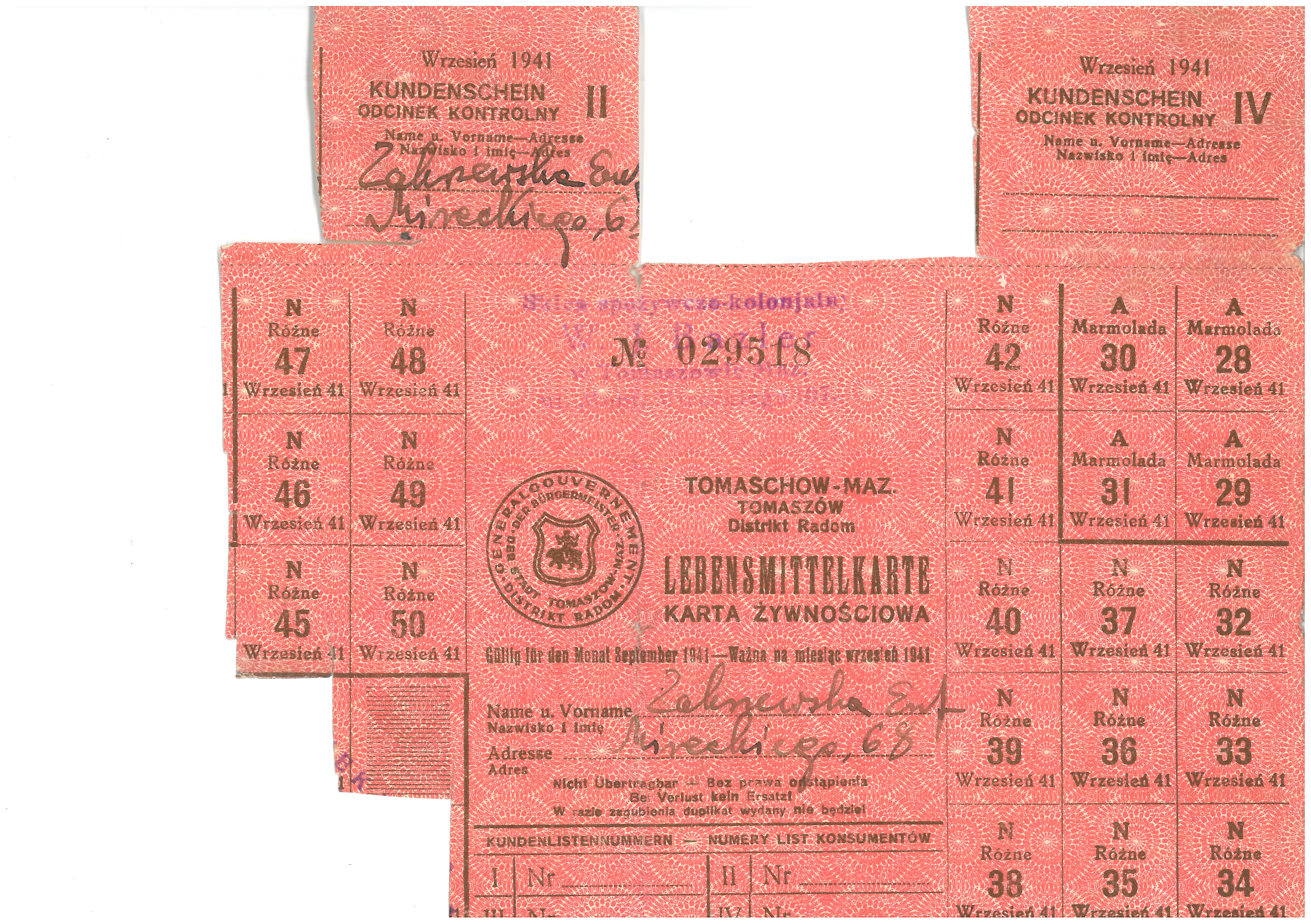 Kartki żywnościowe z okresu okupacji niemieckiej doby II wojny światowej.